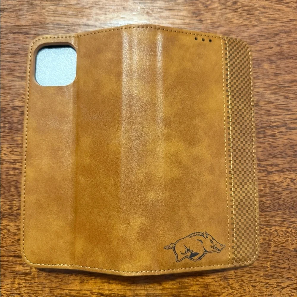 NWT Brown Leather Phone Case with Arkansas Razorbacks Design (KCS)